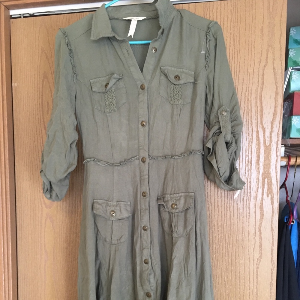 Green button down dress